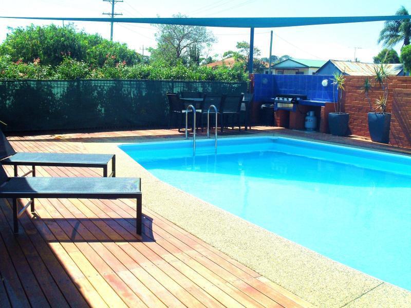 Bali Hi Motel Tuncurry Buitenkant foto
