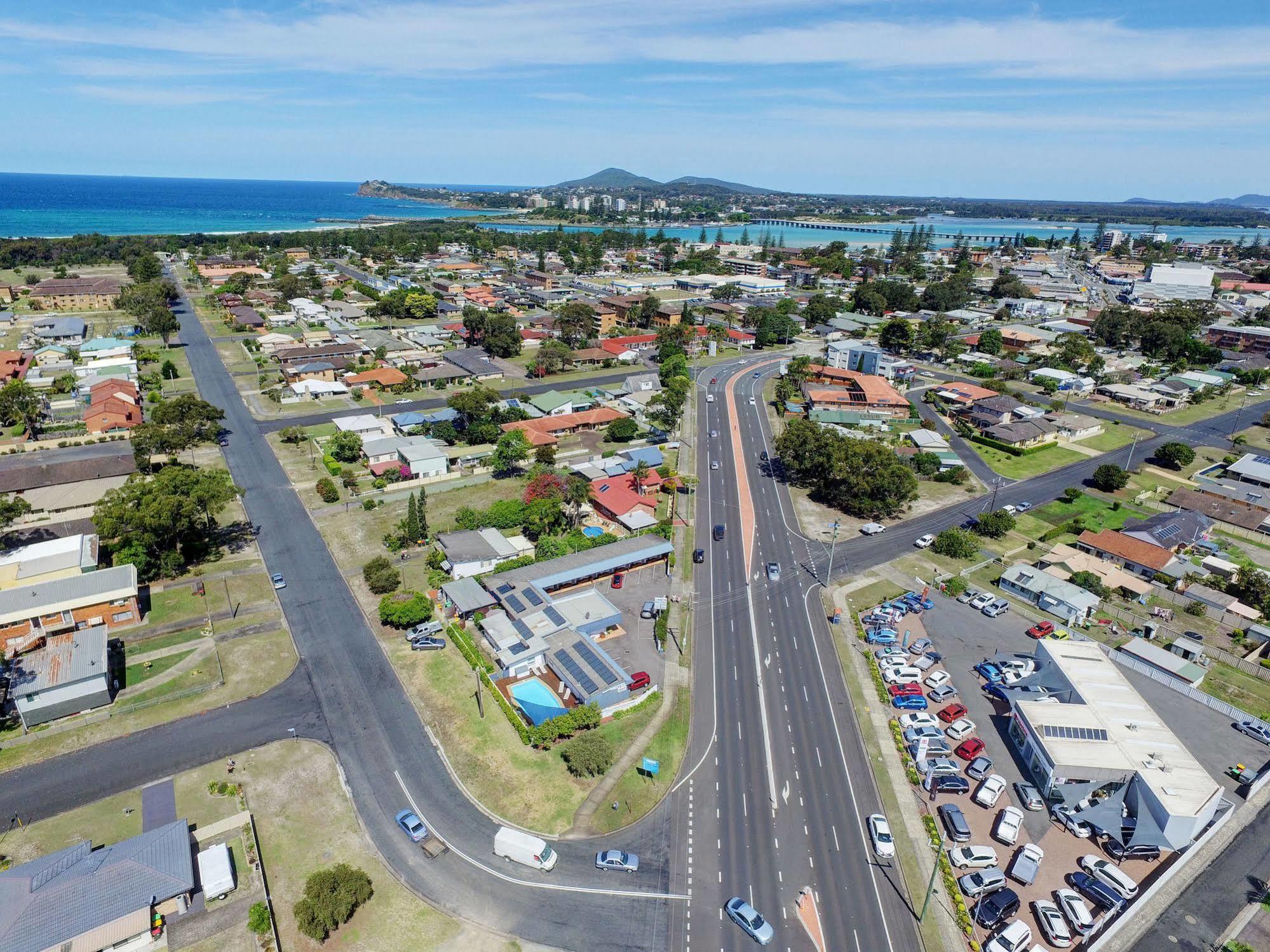 Bali Hi Motel Tuncurry Buitenkant foto